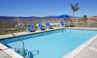 Best Western Plus Lake Elsinore Inn  Suites