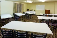 La Quinta Inn & Suites by Wyndham Portland NW