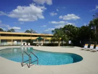Baymont by Wyndham Daytona Beach/Intl Speedway Hotels near Daytona 500 Experience