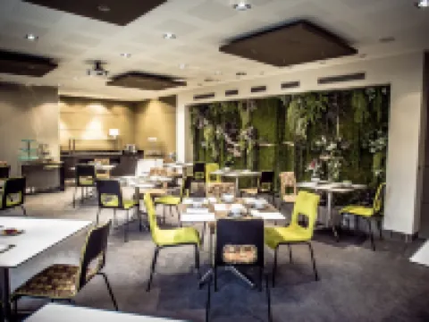 Chapeau Rouge PAR William Frachot - Hôtel Espace Bien-être & Restaurant étoilé Hotels in Dijon