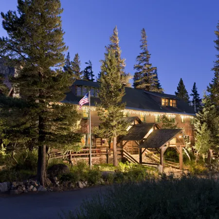 Tamarack Lodge & Resort