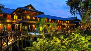 mulu-marriott-resort-and-spa