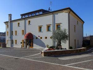 Albergo Antica Corte Marchesini