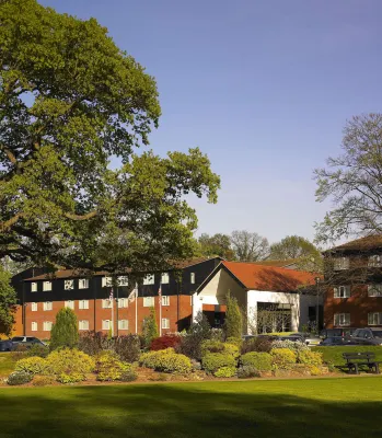 Meon Valley Hotel, Golf & Country Club Hotels near Mile High Southampton