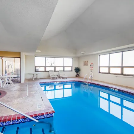 Quality Inn & Suites MidAmerica Industrial Park Area