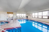 Quality Inn & Suites MidAmerica Industrial Park Area Hotels in Mayes County