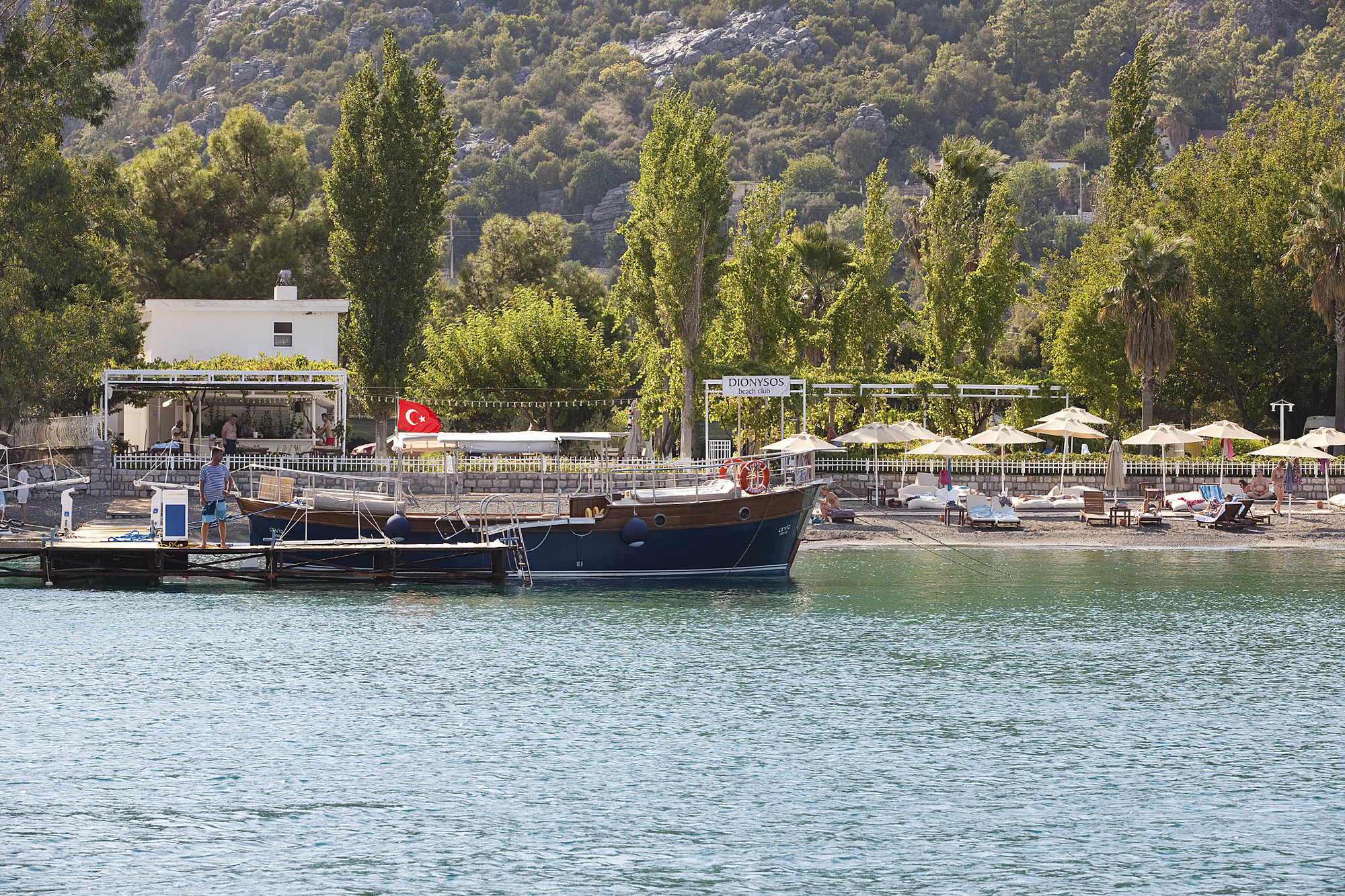 Dionysos Hotel