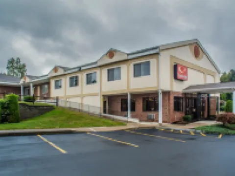 Econo Lodge Dewitt I-90 Hotels in De Witt