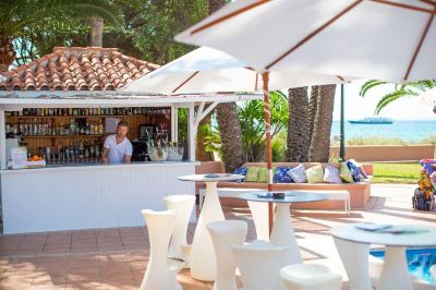 バー THB ロスモリノス - 大人専用の写真