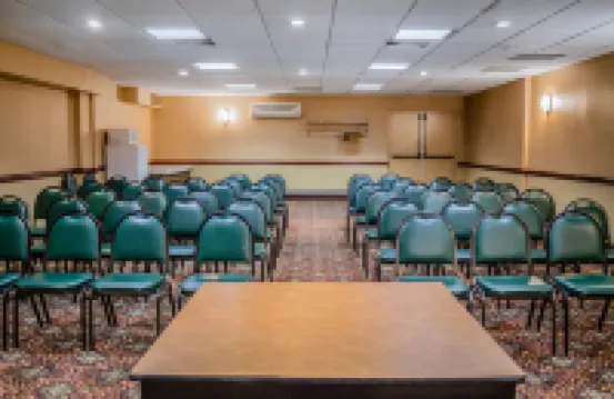 Quality Inn & Suites Downtown