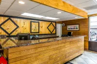 Quality Inn Creekside - Downtown Gatlinburg