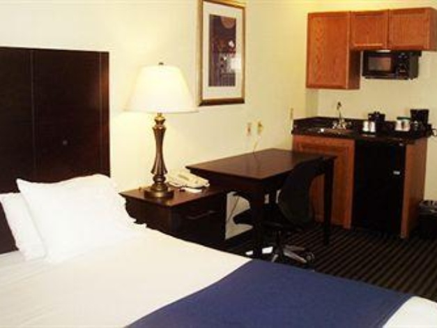 Quality Inn Tulsa-Downtown West