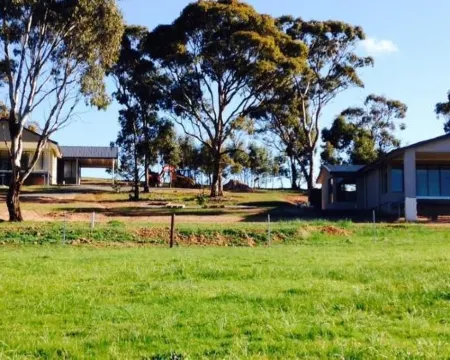 Neagles Retreat Villas Hotels in Clare