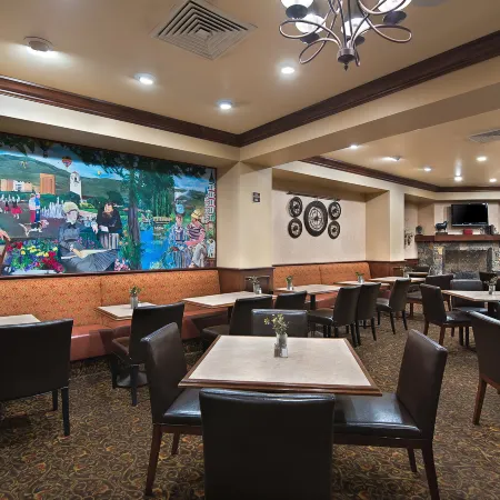 Oxford Suites Boise