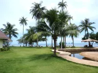 Koh Chang Bailan Beach Resort Hotel berhampiran Wai Chaek Beach