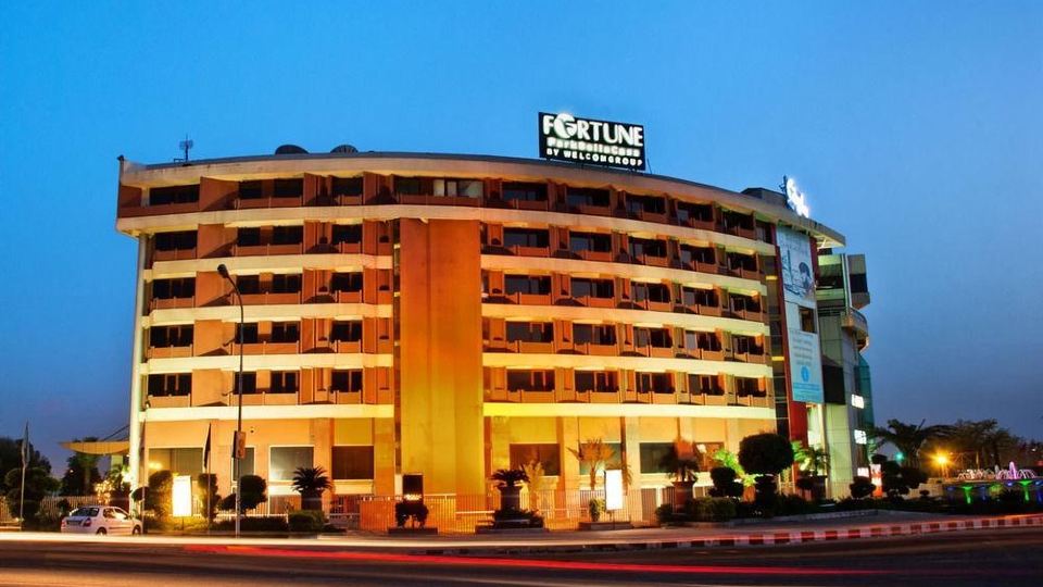 Clarion Bella Casa at Airport