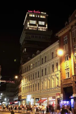 ヘッコ デラックス ホテル