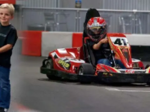 ダブルツリー バイ ヒルトン カーソン カーソンのホテル