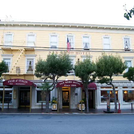 San Remo Hotel Отели рядом с достопримечательностью «Экскурсионная компания Red & White Fleet»