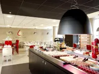 Campanile Prime Paris 19 - la Villette Các khách sạn gần 19. Buttes-Chaumont - La Villette