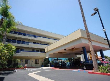 Quality Inn & Suites Los Angeles Airport - LAX