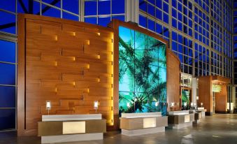 3. Hyatt Re..