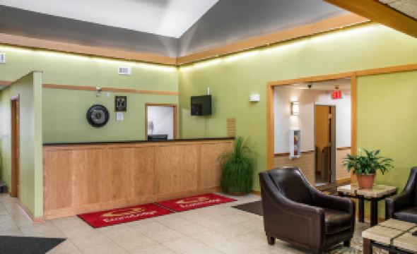 Coratel Inn & Suites by Jasper River Falls