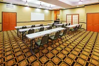 La Quinta Inn & Suites by Wyndham DFW Airport West - Bedford Hoteles en Bedford