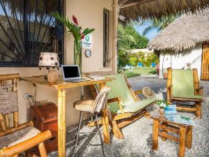 Surf Salvacion Boutique Hotel