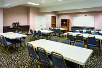 La Quinta Inn & Suites by Wyndham Salem or Hotels in Salem