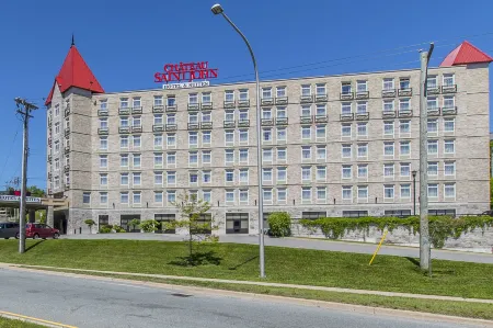 Chateau Saint John, Trademark Collection by Wyndham Отели рядом с достопримечательностью «Reed's Point Lighthouse»