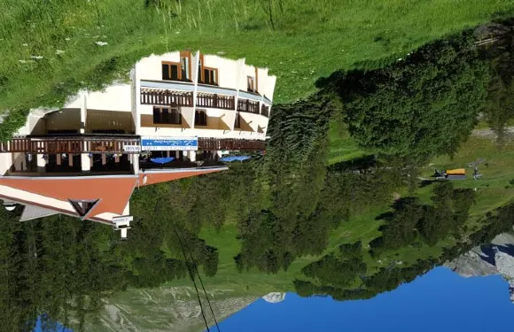 賽斯特里爾酒店