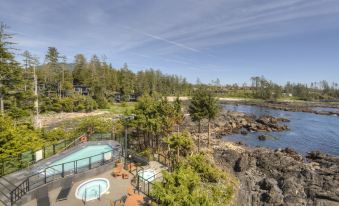 Black Rock Oceanfront Resort
