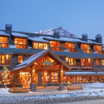 Fox Hotel and Suites