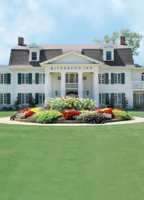 Riverbend Inn & Vineyard - Romantic