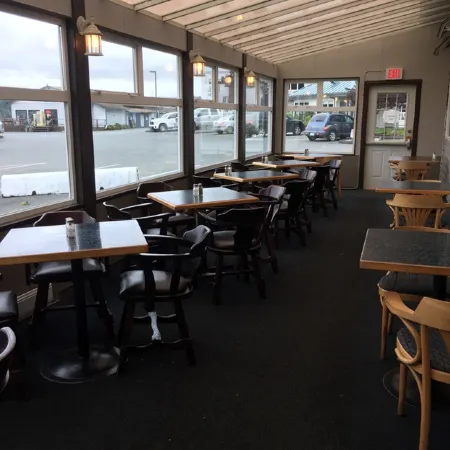 Quarterdeck Inn Port Hardy