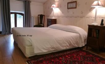Hotel Logis - Chateau de Beauregard