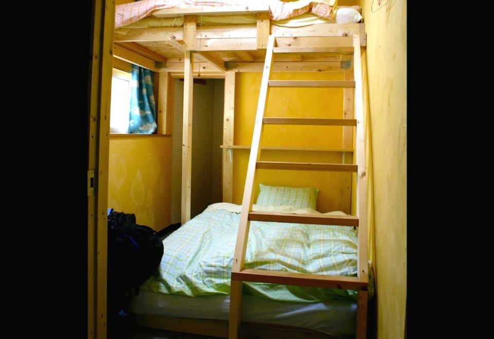 The Otarunai Backpacker's Hostel Morinoki - Housity