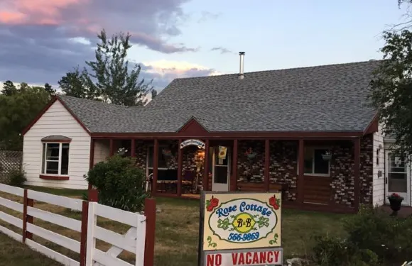 玫瑰小屋住宿加早餐酒店