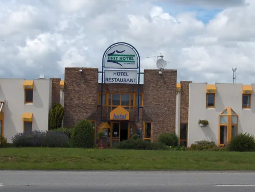 Brit Hotel Quimper Nord Hotels in Gouezec