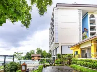 Chiangkhong Teak Garden Riverfront Onsen Hotel