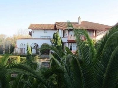Appartement Coquet Avec Piscine et Balcon à Ciboure, Proche Golf de la Nivelle - FR-1-4-480