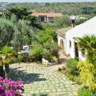 Villa Canisello Hotel Exterior