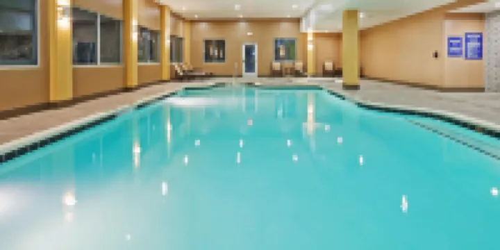 Holiday Inn Express & Suites NORTH DALLAS AT PRESTON by IHG
