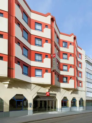 Ibis Gent Centrum Opera Hotels in Ghent