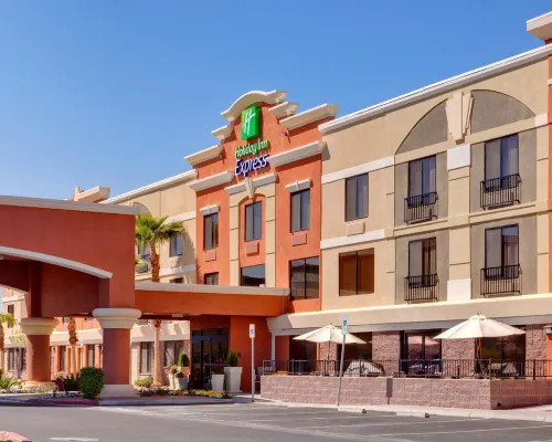 Holiday Inn Express & Suites HENDERSON by IHG Hotels near Henderson