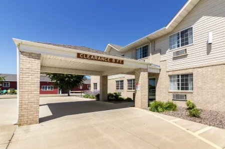 Quality Inn Marshall MN Near University Отели в г. Маршалл