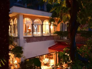 Art Hotel Riposo