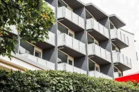 Serways Hotel Remscheid Hotels in Wipperfurth