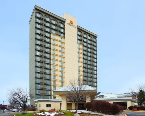 Bloom Hotel Hotels in Bloomington
